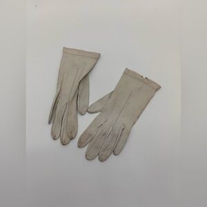 Vintage Cream Kid Leather Gloves – Size 6½–7